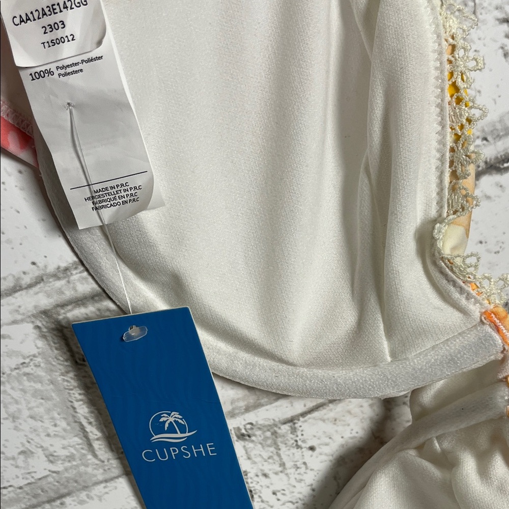 Cupshe Floral Bikini Set with Underwire NWT size L & M - Picture 15 of 16